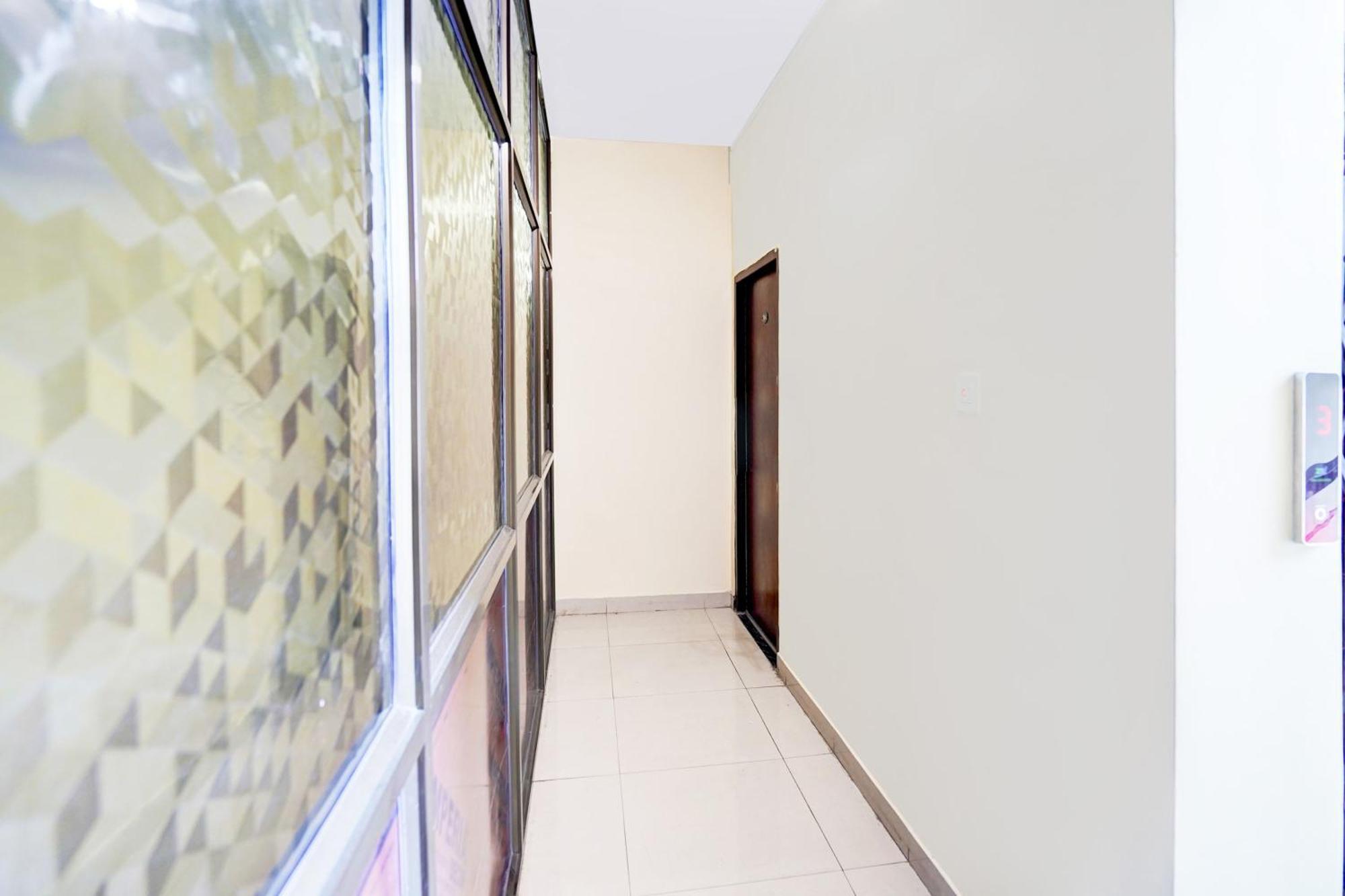 Super Hotel O Blw Kakarmatta Near Banaras Junction 바라나시 외부 사진