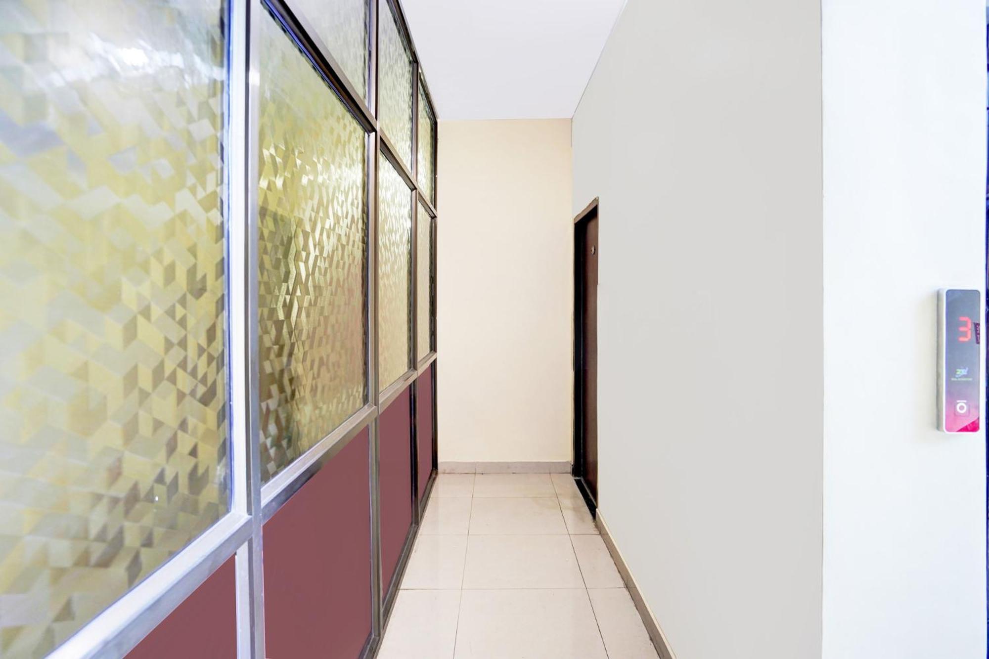 Super Hotel O Blw Kakarmatta Near Banaras Junction 바라나시 외부 사진