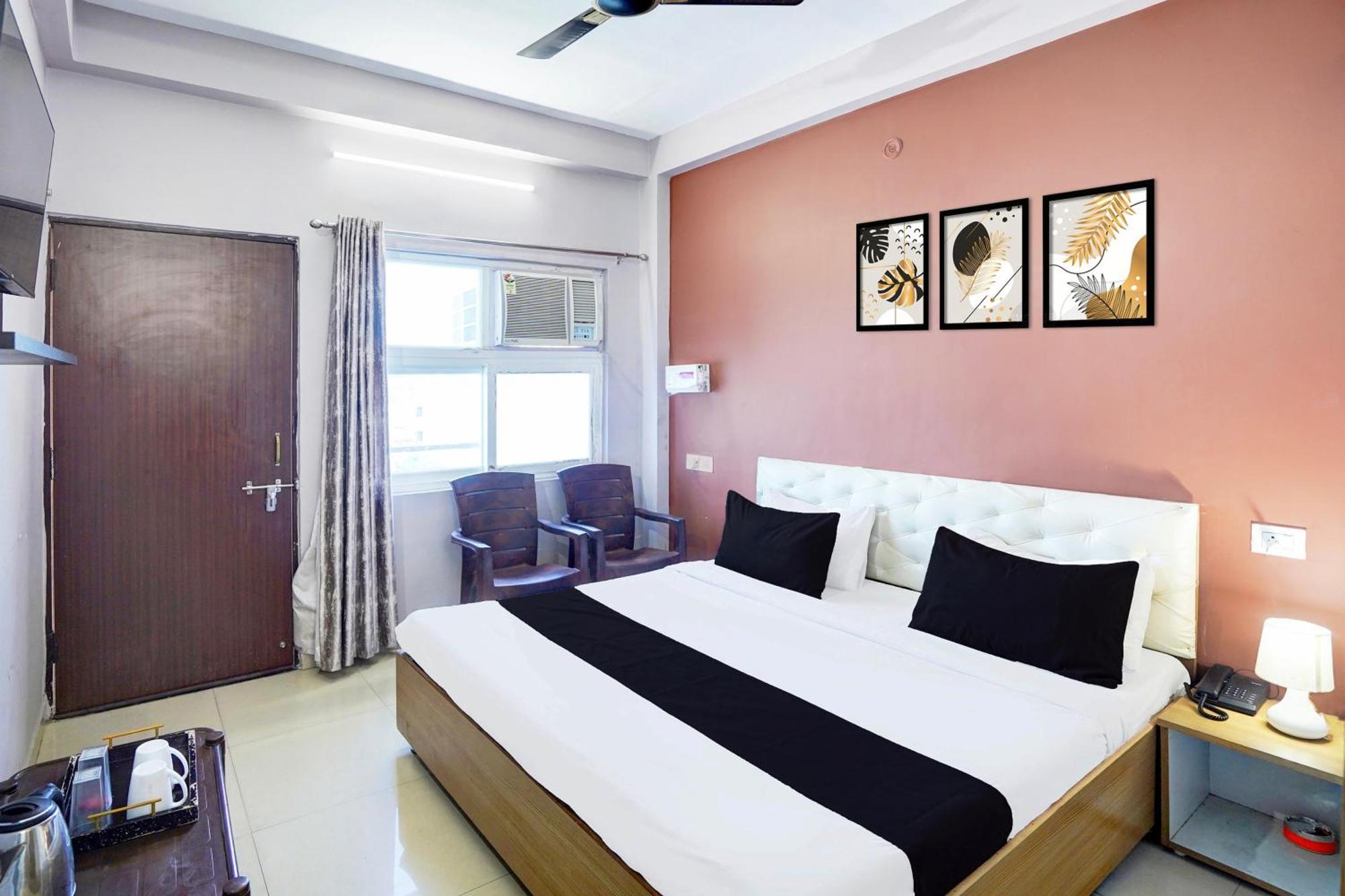 Super Hotel O Blw Kakarmatta Near Banaras Junction 바라나시 외부 사진